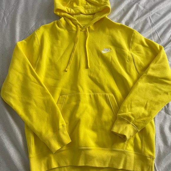MINT CONDITION NIKE SPORTSWEAR CLUB FLEECE - Picture 2 of 5
